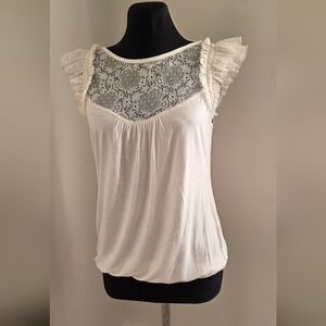 Warehouse Cream Lace Flutter Sleeve Viscose Ruffled Top UK 10 Or US 6